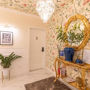 Crys: Rooms, Holiday, Business Affittacamere Verona