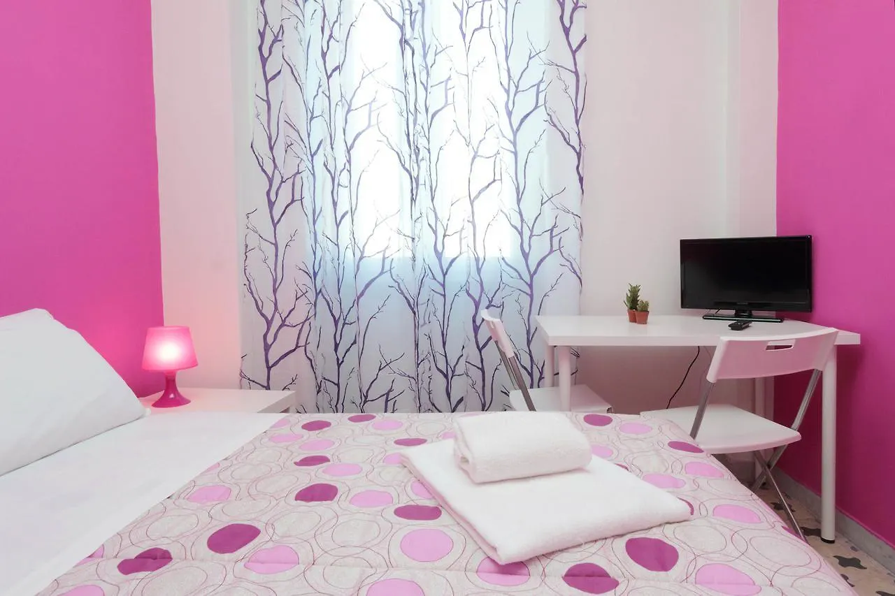 Colored Rooms Rome Guest house